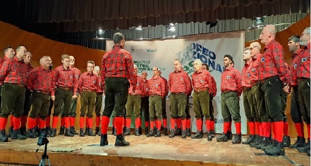 Il coro durante un concerto